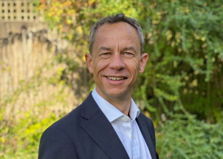 Phillip Burr, szef produktu w Lumai – seria wywiadów