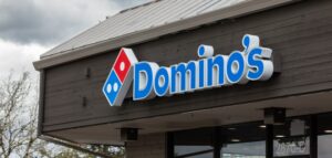Strategia marketingowa Domino’s: dostarczanie czegoś więcej niż pizzy