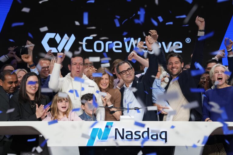 Według doniesień CoreWeave zamierza pozyskać 1,5 mld dolarów długu w związku z rozczarowaniem IPO